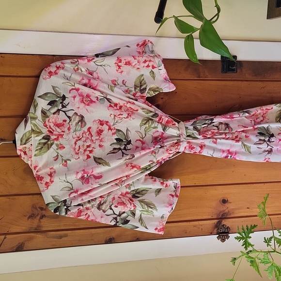 Floral Brie Robe O/S - Picture 4 of 4